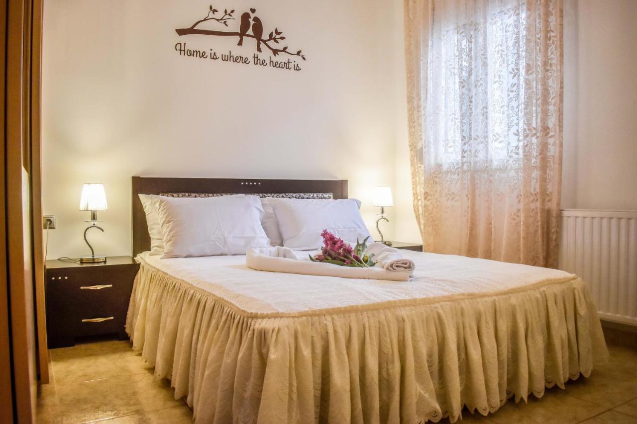 Dafni'S House Villa Skiathos Town Bagian luar foto