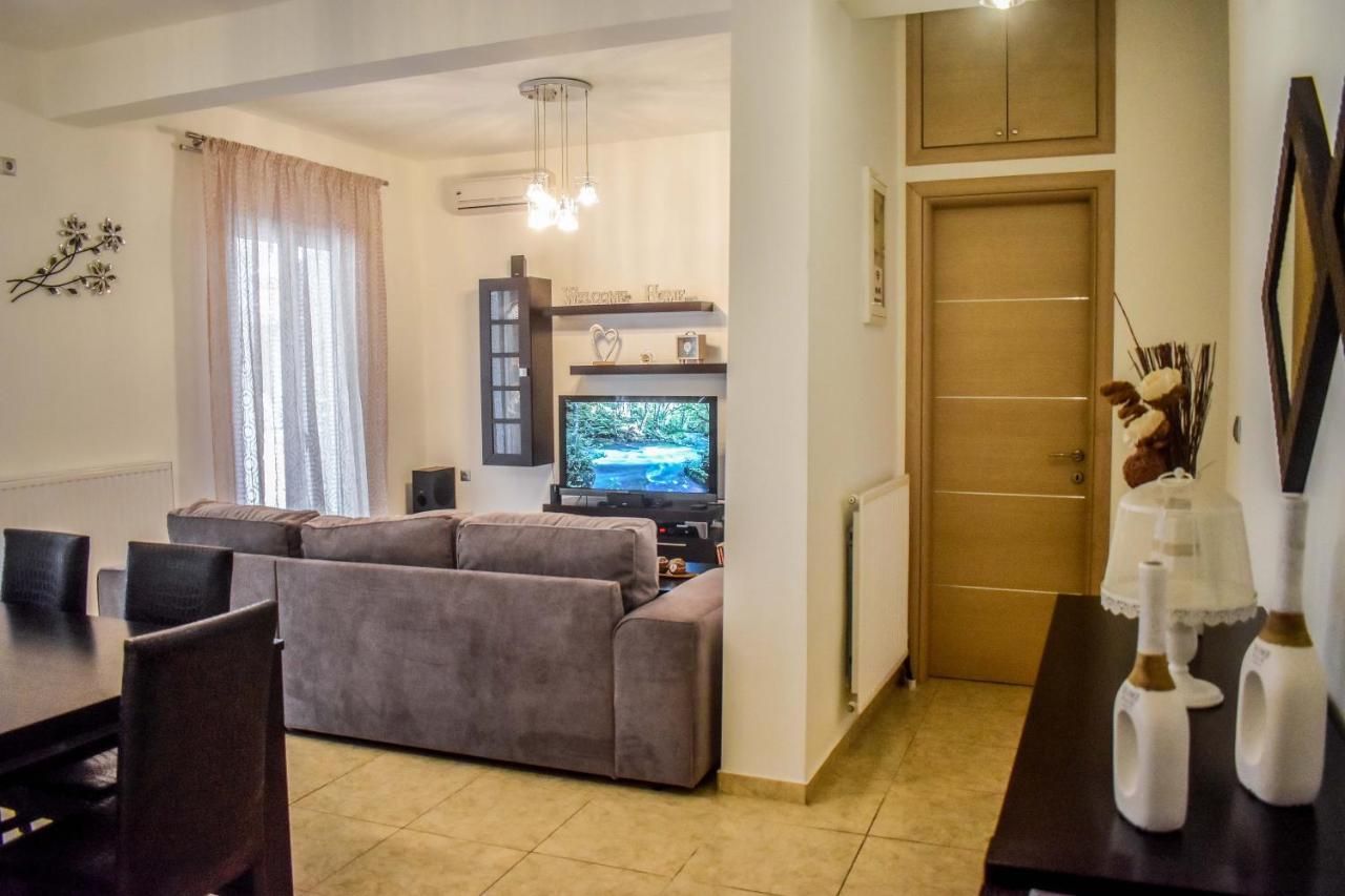 Dafni'S House Villa Skiathos Town Bagian luar foto